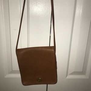 Vintage coach crossbody bag